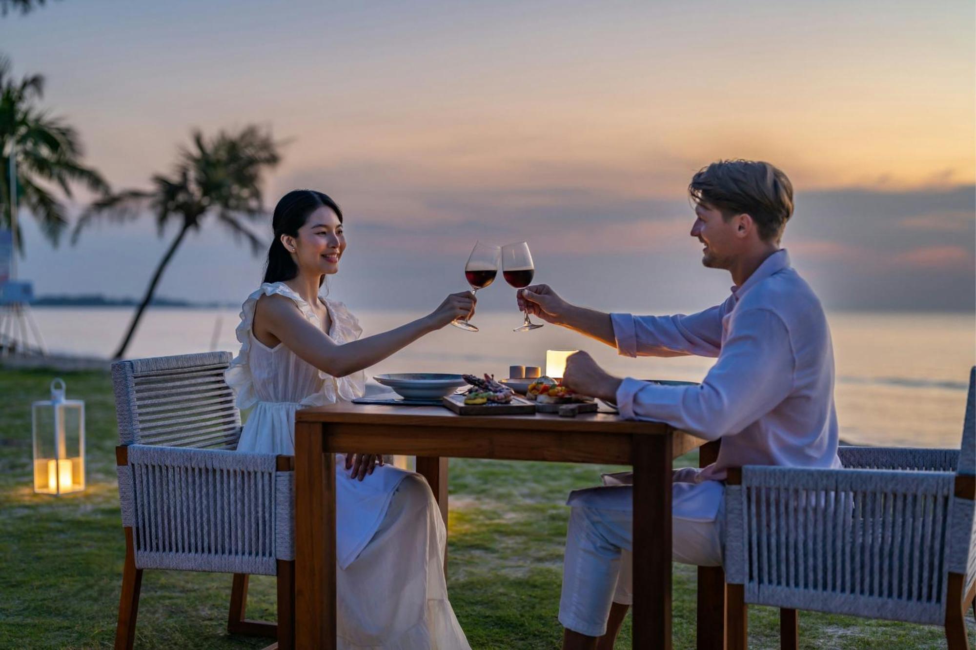 Khao Lak Marriott Beach Resort & Spa Exterior photo