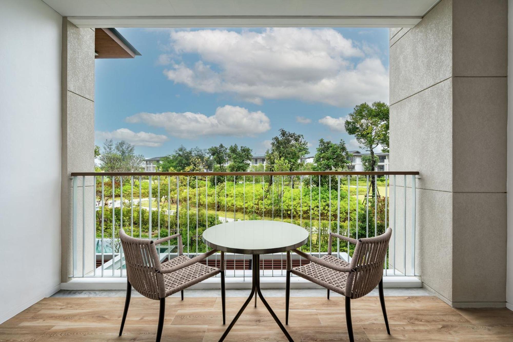 Khao Lak Marriott Beach Resort & Spa Exterior photo