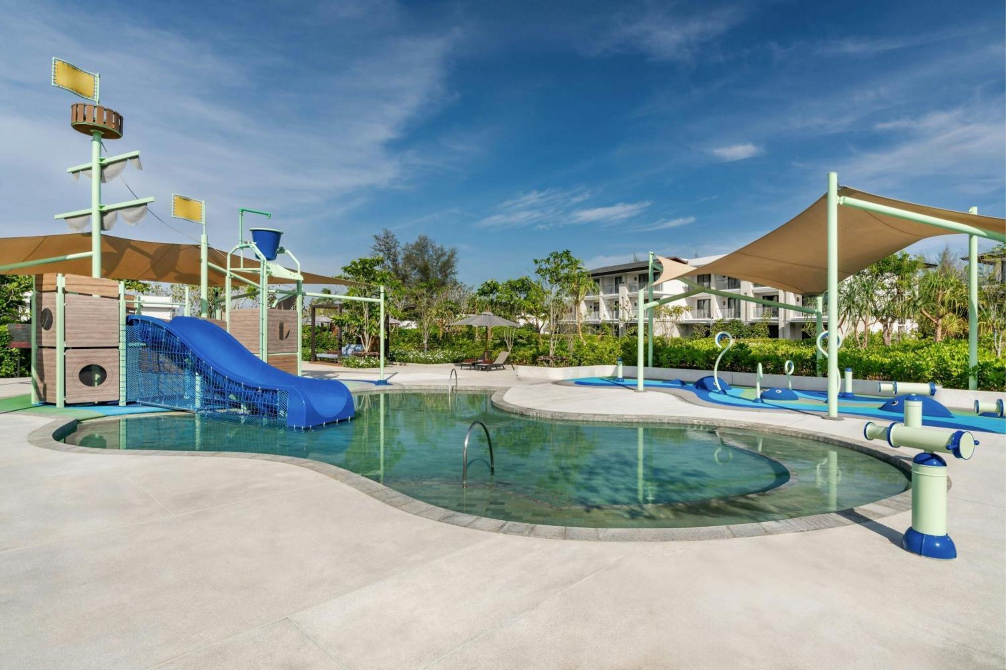 Khao Lak Marriott Beach Resort & Spa Exterior photo